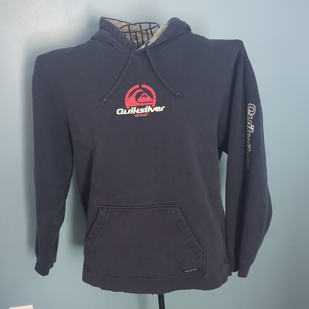 Quiksilver Men's Navy Hoodie with Red Logo